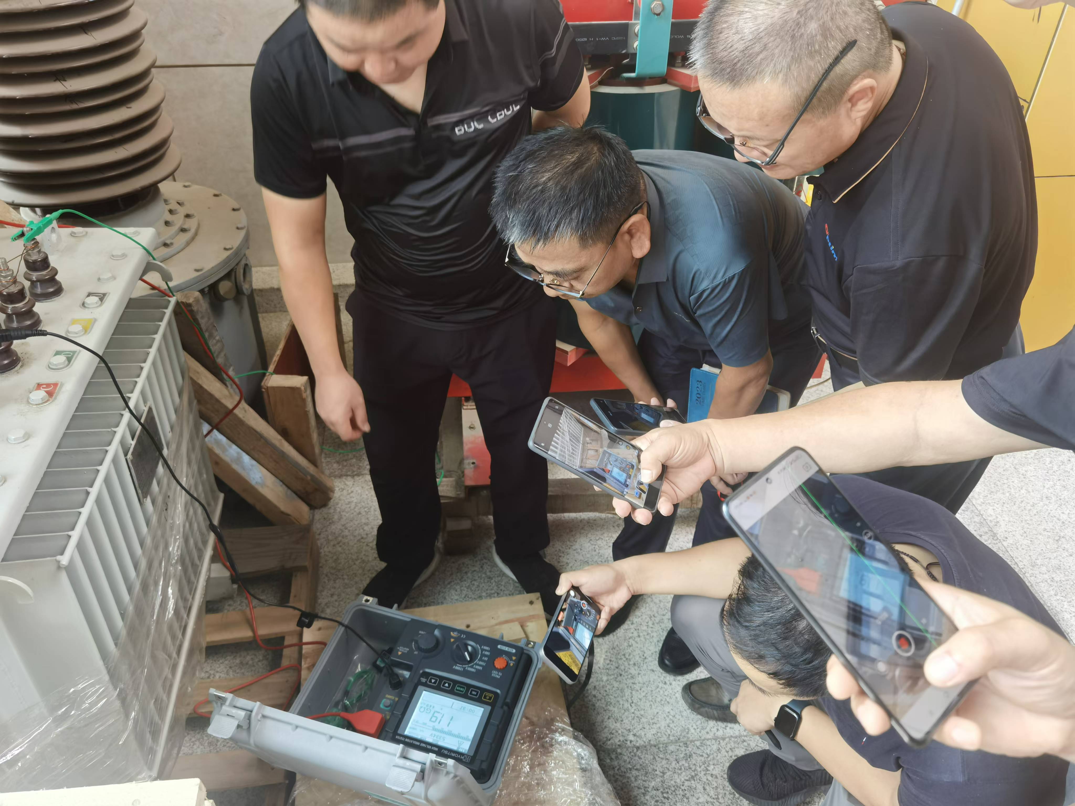 变压器绝缘性能测试现场